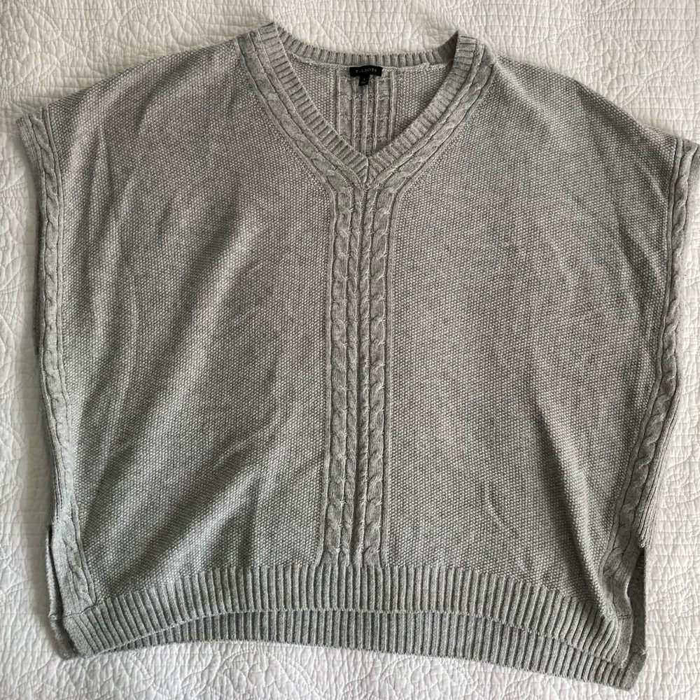 Talbots Oversized Cable Knit V-Neck Gray Sweater